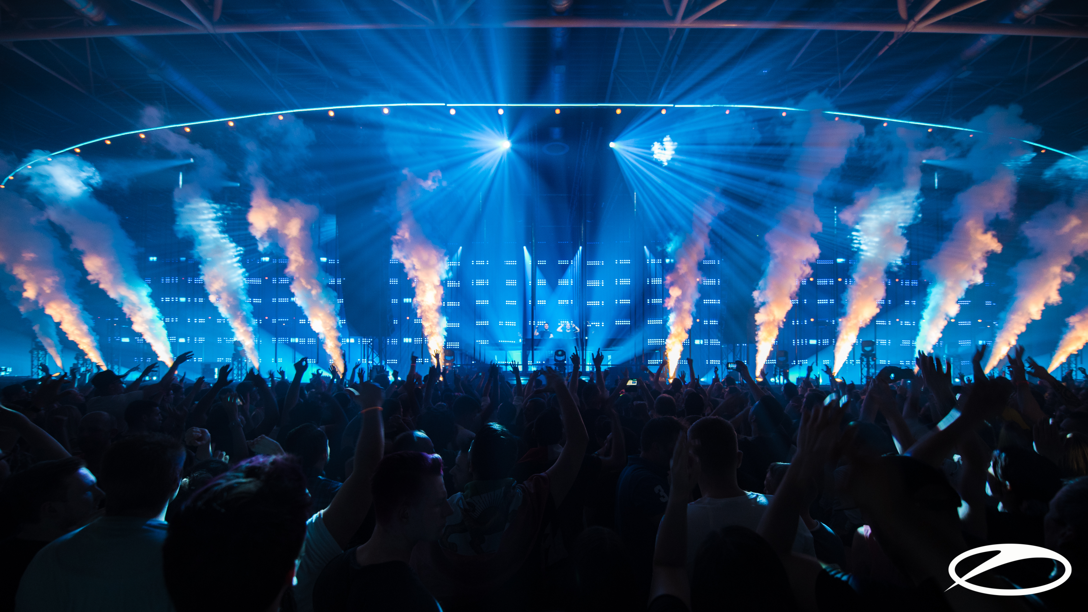 Live a state of. Армин ван бюрен 1995. A state of trance 2015. Asot armin. Ферри корстен 2022.